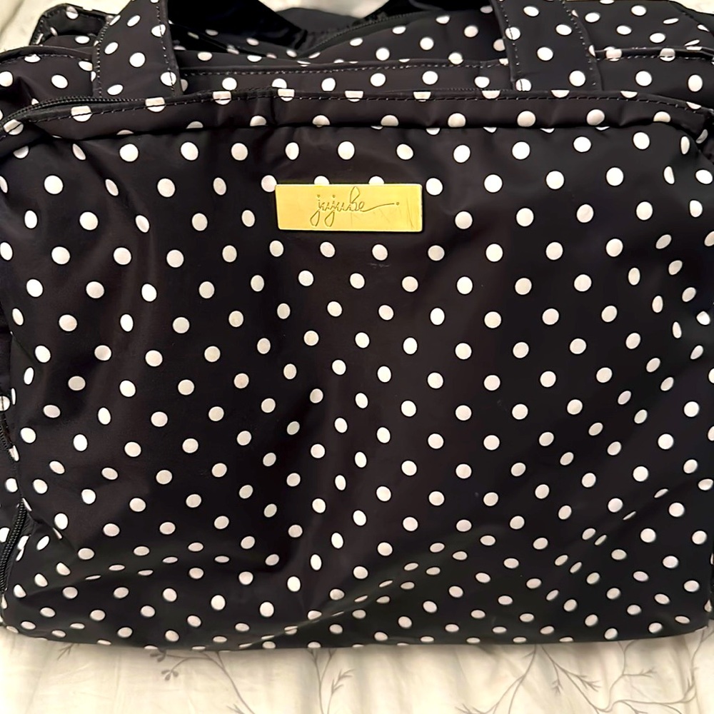 jujube Diaper/weekend bag.